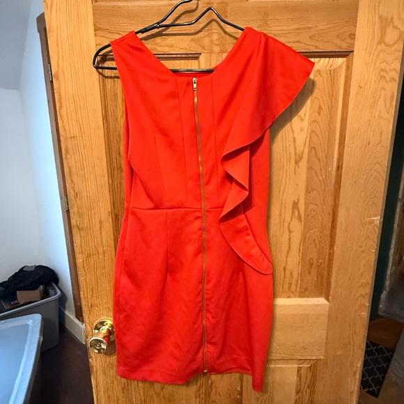 Gianni Bini One Shoulder Red Dress - Picture 4 of 5
